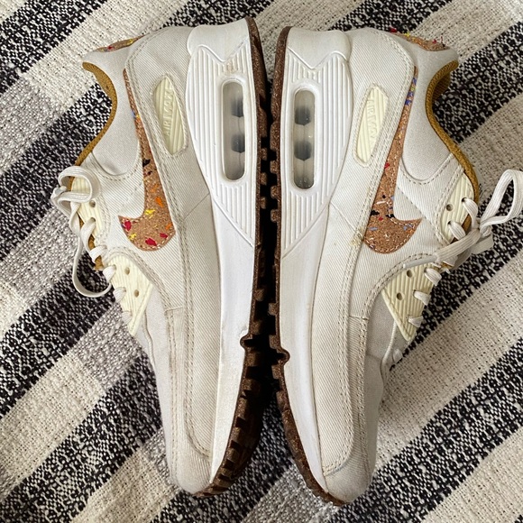 Women’s NIKE AIR MAX 90 SIZE 8 - Picture 1 of 6
